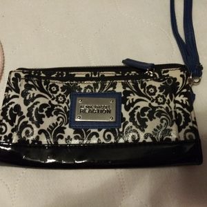 Kenneth Cole Reaction Wristlet Wallet